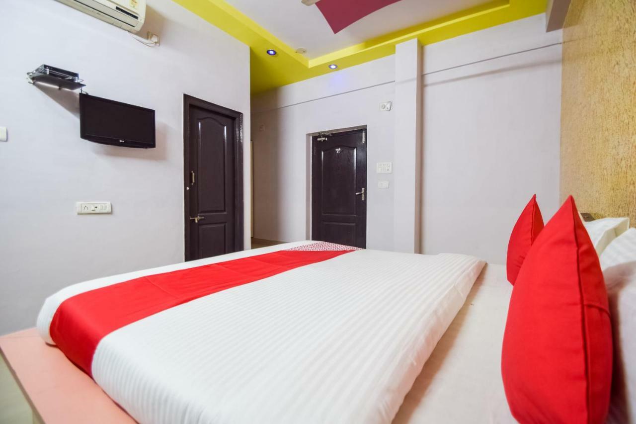 Hotel Palak Palace Udaipur Bagian luar foto
